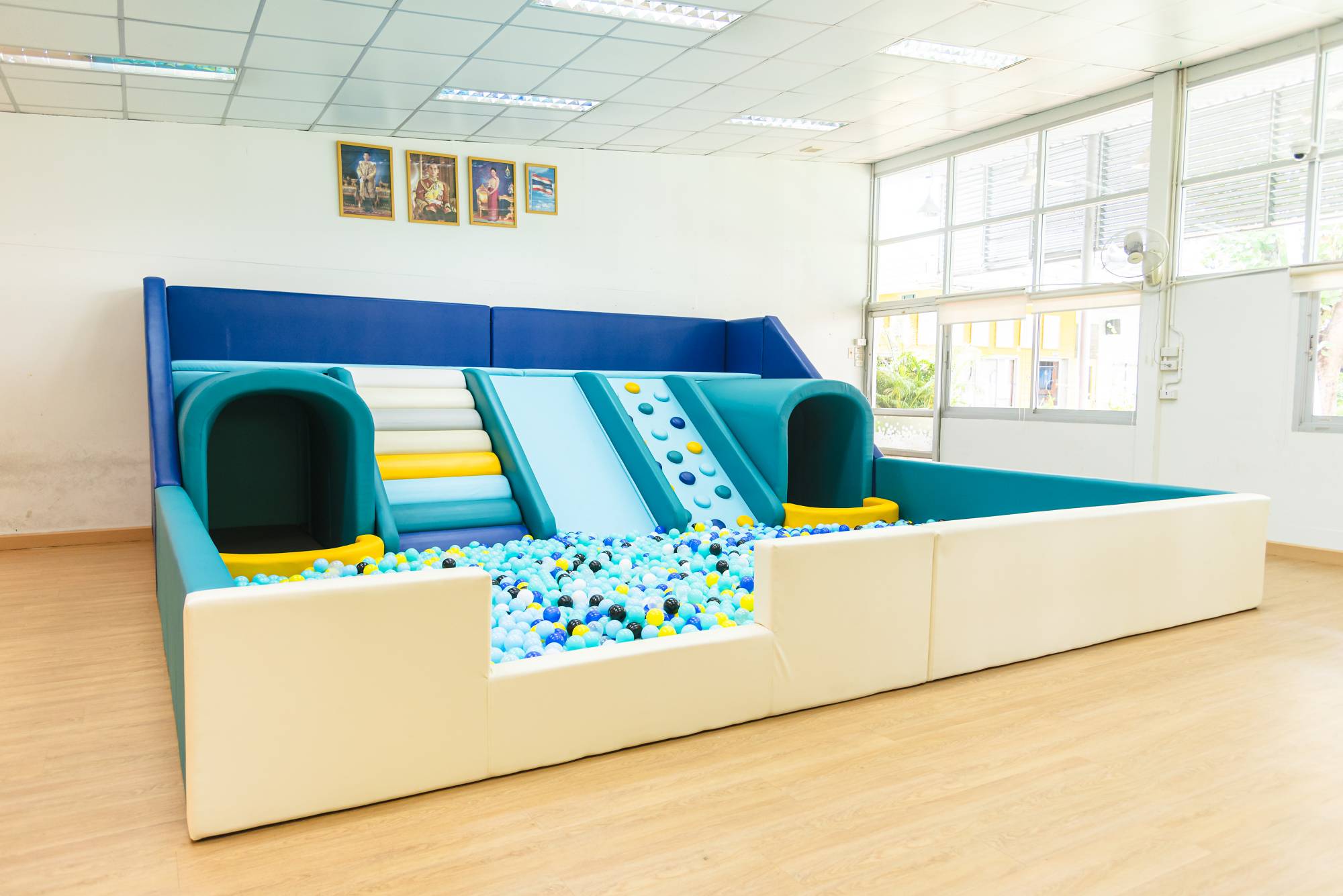 ICSN_Indoor_Play_2