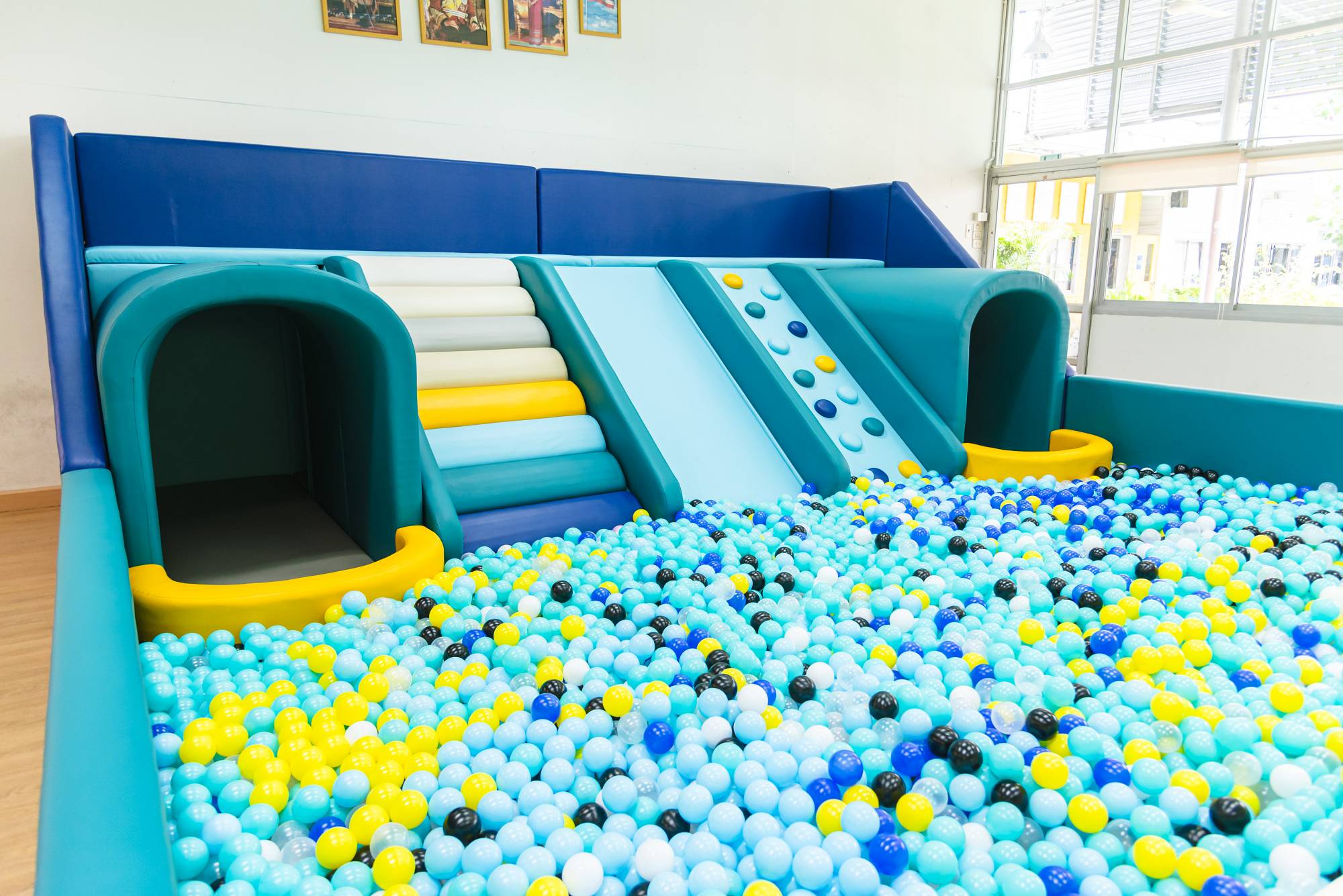 ICSN_Indoor_Play_3