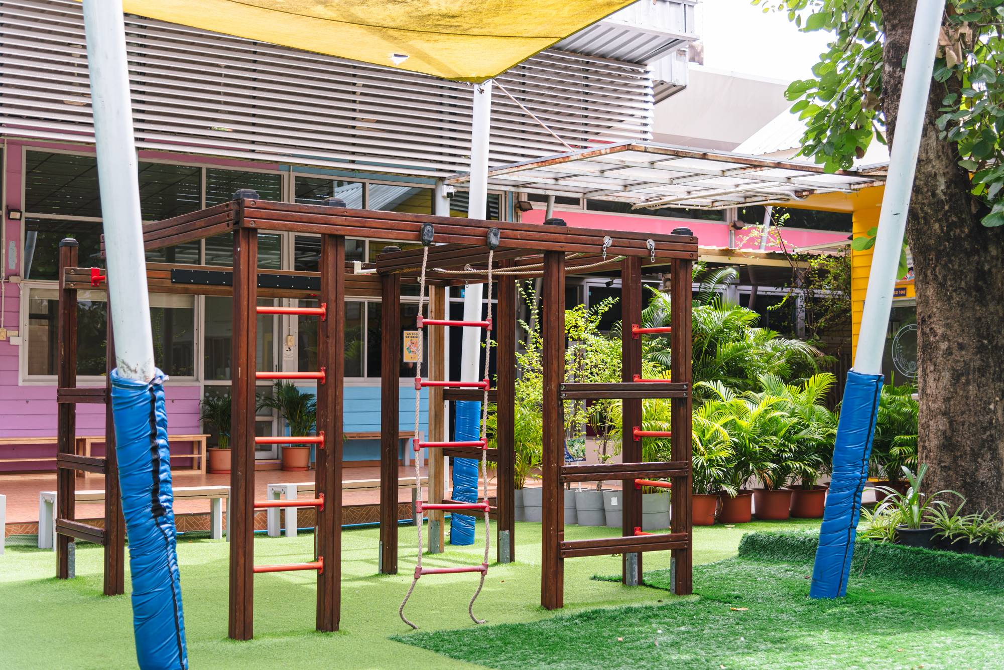 ICSN_Main_Playground_5